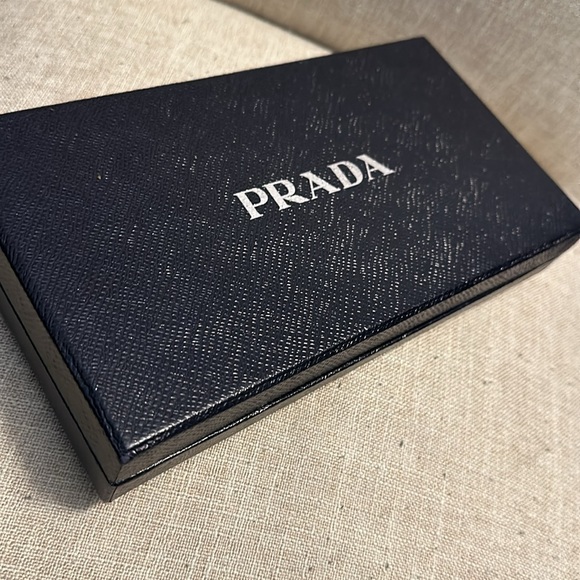 Prada Portafoglio Lampo Saffiano Wallet full inclusion, box-tissue-authenticity - Picture 12 of 12